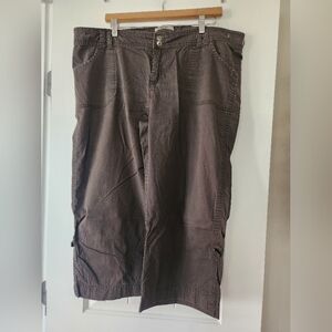 Nass Capris - Size 18